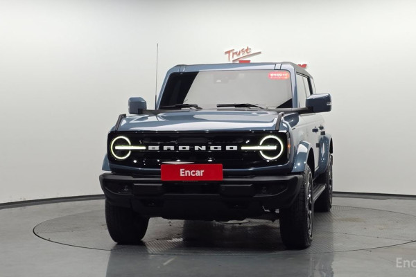 2024 Ford Bronco с пробегом 10 558 км