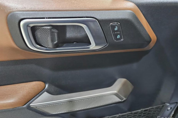 2023 Ford Bronco с пробегом 74 601 км