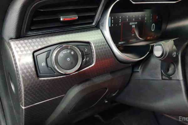 2022 Ford Mustang с пробегом 38 839 км