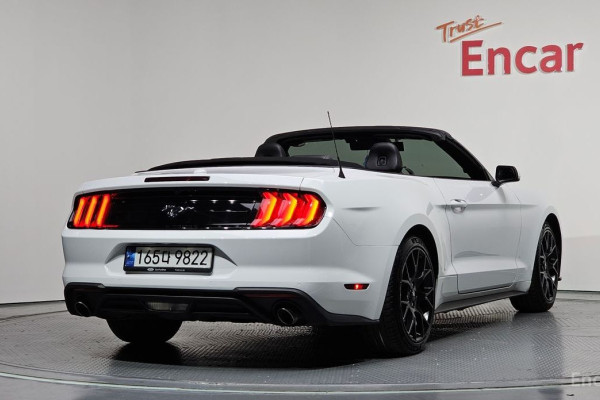 2022 Ford Mustang с пробегом 68 149 км