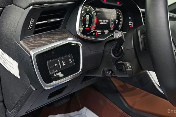 2021 Audi A6 с пробегом 98 693 км