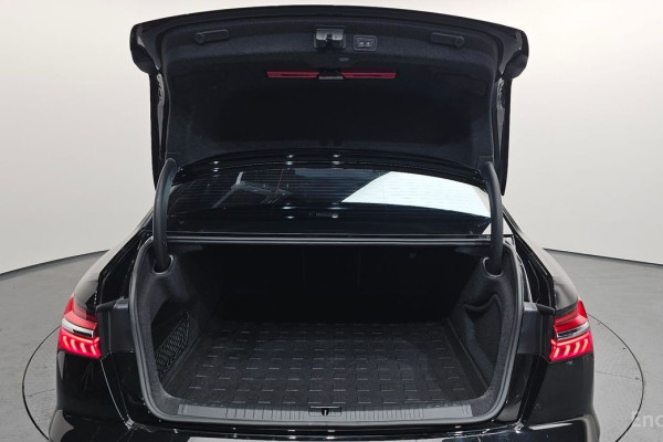 2023 Audi A6 с пробегом 86 472 км