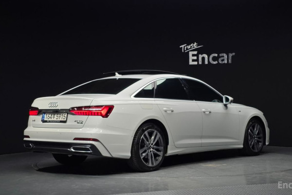 2022 Audi A6 с пробегом 59 561 км