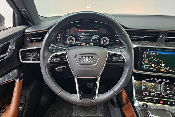 2021 Audi A6 с пробегом 92 444 км