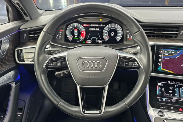 2021 Audi A6 с пробегом 64 365 км