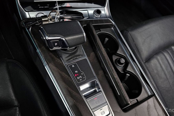 2020 Audi A6 с пробегом 98 182 км