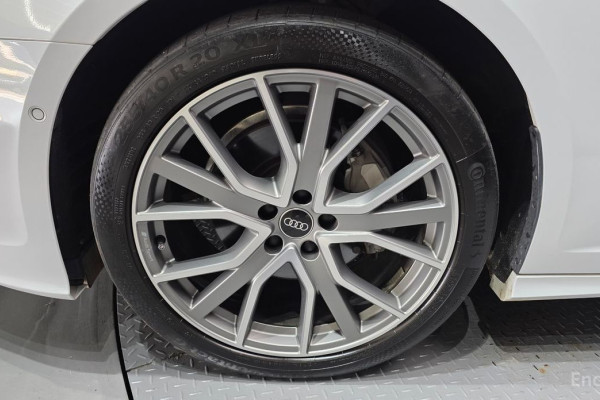 2023 Audi A6 с пробегом 19 906 км