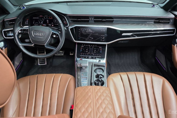 2020 Audi A6 с пробегом 66 309 км