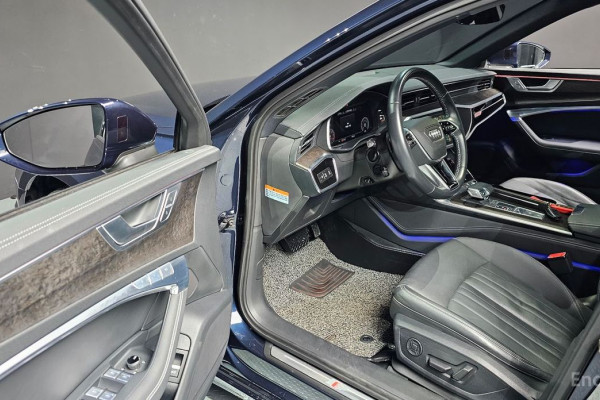 2020 Audi A6 с пробегом 45 489 км