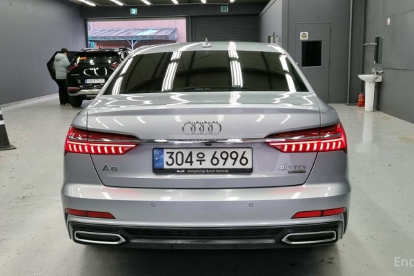 2020 Audi A6 с пробегом 108 800 км