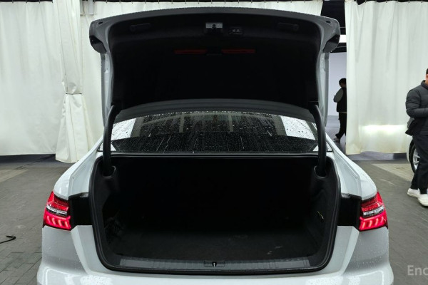 2020 Audi A6 с пробегом 104 841 км