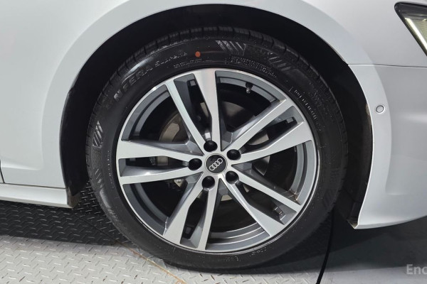 2022 Audi A6 с пробегом 56 683 км