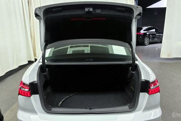 2021 Audi A6 с пробегом 94 302 км