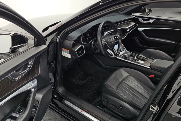 2021 Audi A6 с пробегом 39 305 км