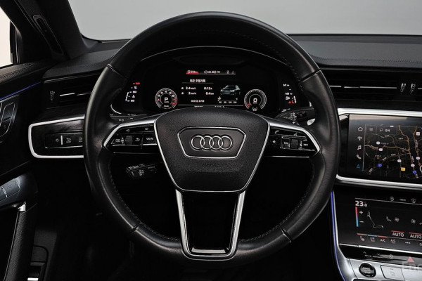 2021 Audi A6 с пробегом 39 305 км