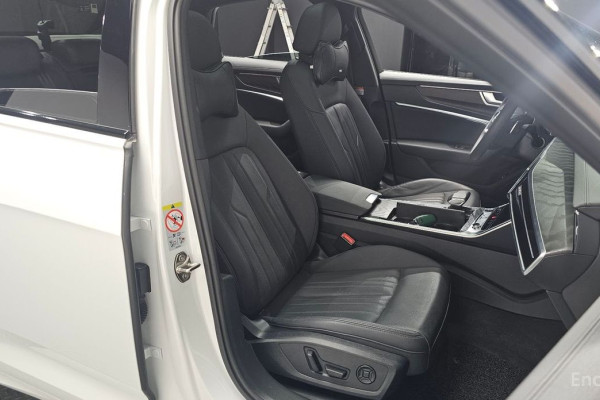 2023 Audi A6 с пробегом 30 583 км