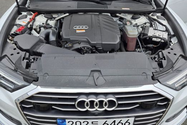 2022 Audi A6 с пробегом 46 000 км