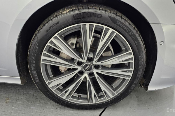 2022 Audi A6 с пробегом 41 130 км