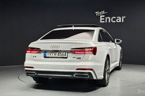 2022 Audi A6 с пробегом 25 991 км