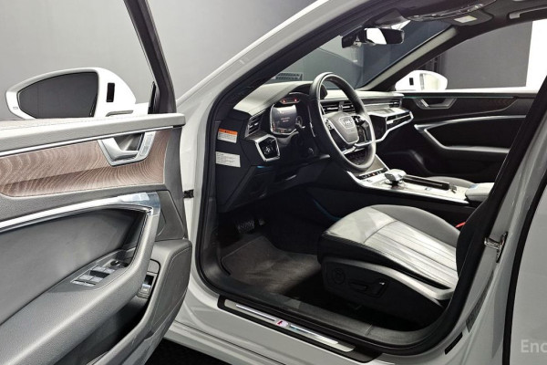 2022 Audi A6 с пробегом 25 991 км