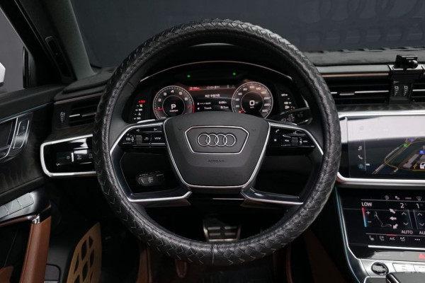 2023 Audi A6 с пробегом 17 198 км