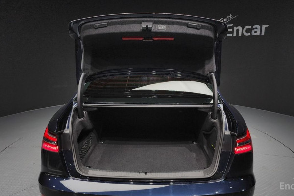 2023 Audi A6 с пробегом 37 523 км