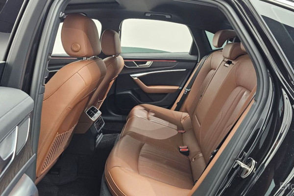 2023 Audi A6 с пробегом 31 742 км