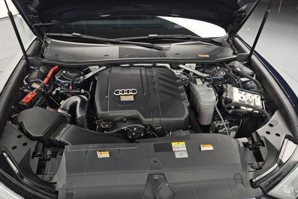 2022 Audi A6 с пробегом 73 442 км