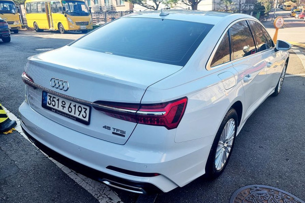 2021 Audi A6 с пробегом 69 900 км