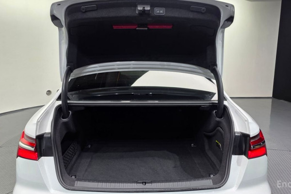 2022 Audi A6 с пробегом 37 614 км