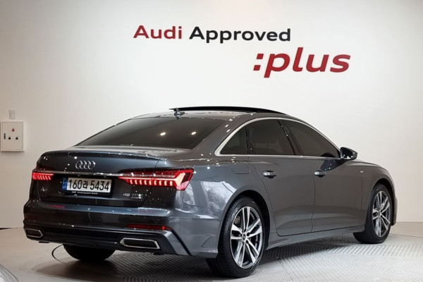 2022 Audi A6 с пробегом 79 812 км