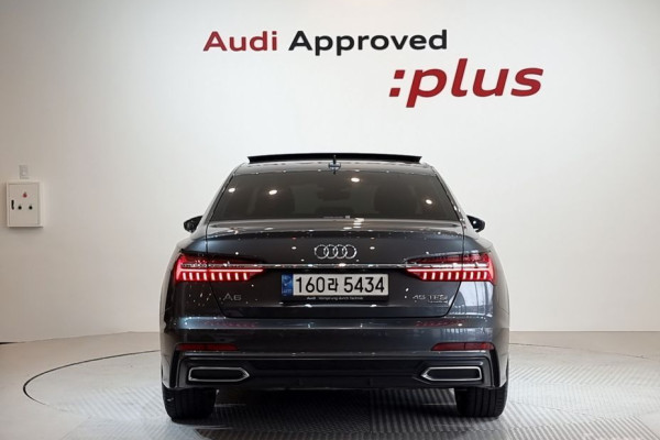 2022 Audi A6 с пробегом 79 812 км