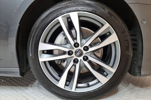 2022 Audi A6 с пробегом 79 812 км