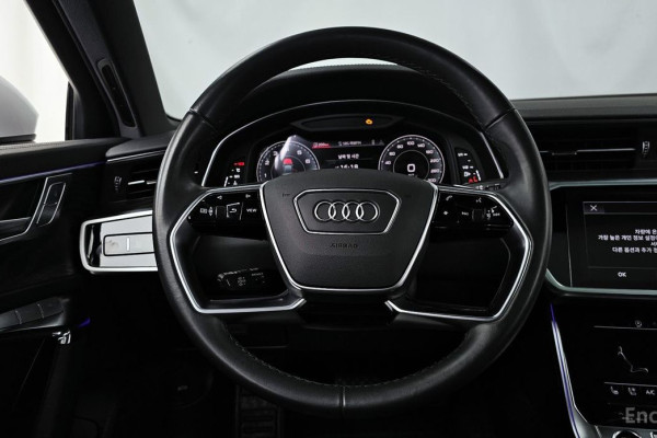 2023 Audi A6 с пробегом 42 683 км