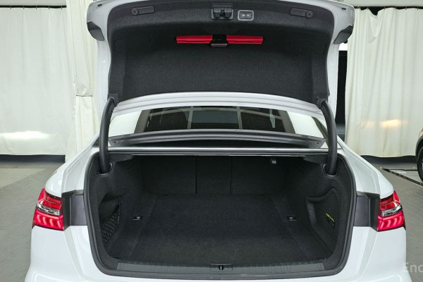 2023 Audi A6 с пробегом 42 683 км