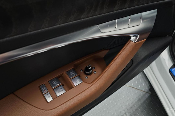 2021 Audi A6 с пробегом 49 835 км