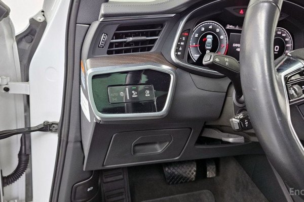 2021 Audi A6 с пробегом 95 092 км