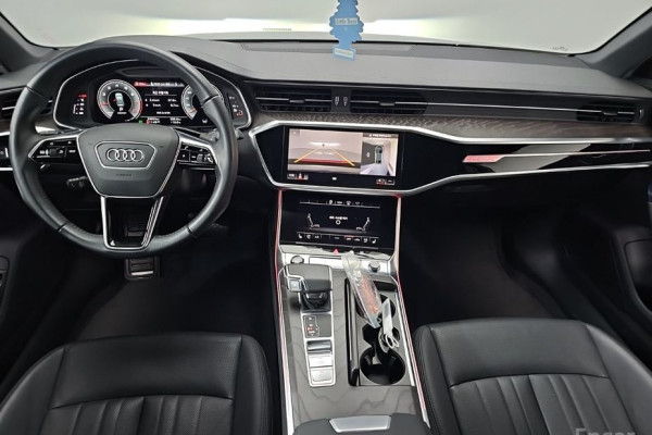2021 Audi A6 с пробегом 55 923 км