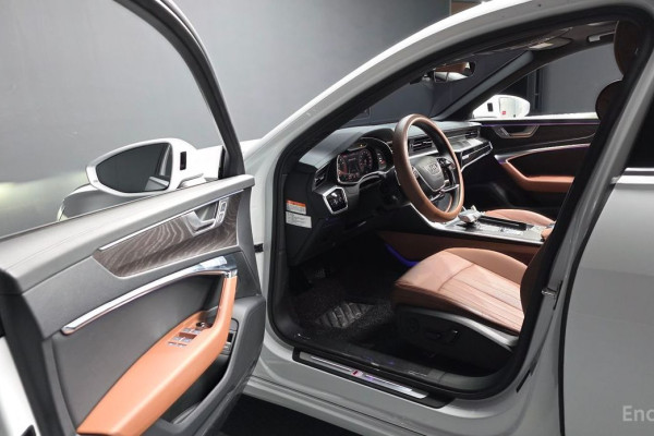 2023 Audi A6 с пробегом 15 097 км