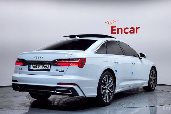 2023 Audi A6 с пробегом 86 054 км