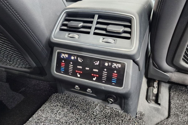 2023 Audi A6 с пробегом 86 054 км