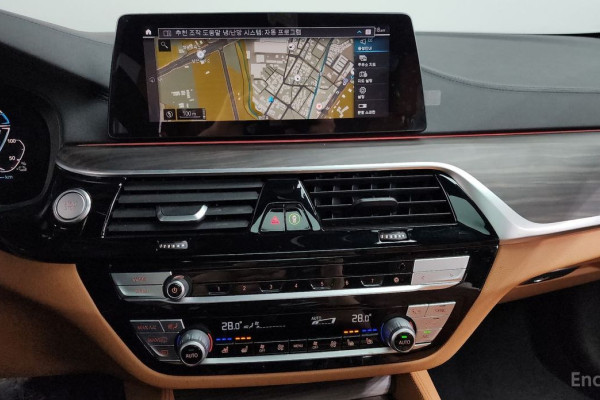 2020 BMW 5 серии с пробегом 130 634 км