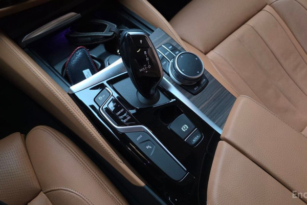 2019 BMW 5 серии с пробегом 103 236 км