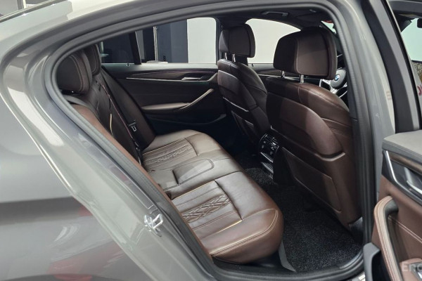 2020 BMW 5 серии с пробегом 105 495 км