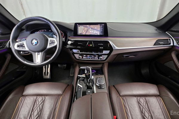 2020 BMW 5 серии с пробегом 56 080 км