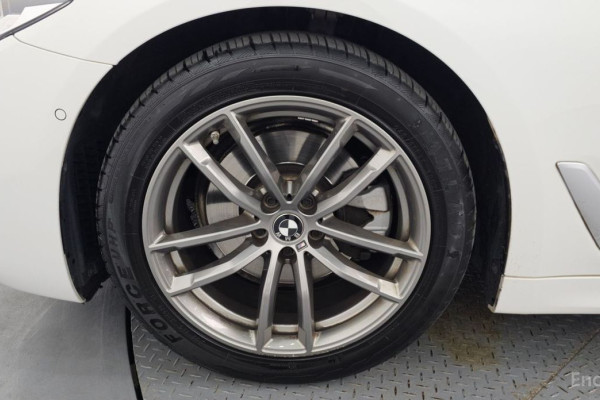 2019 BMW 5 серии с пробегом 67 574 км