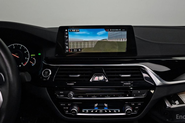 2019 BMW 5 серии с пробегом 67 574 км