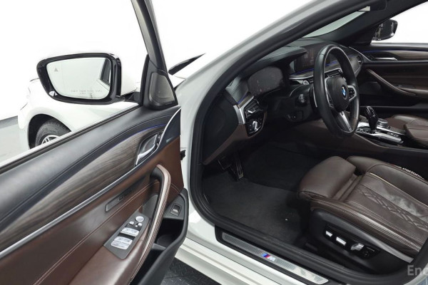 2020 BMW 5 серии с пробегом 43 355 км