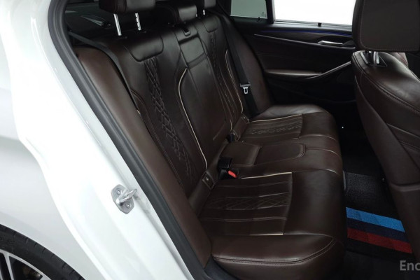 2020 BMW 5 серии с пробегом 43 355 км