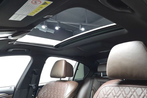 2020 BMW 5 серии с пробегом 43 355 км